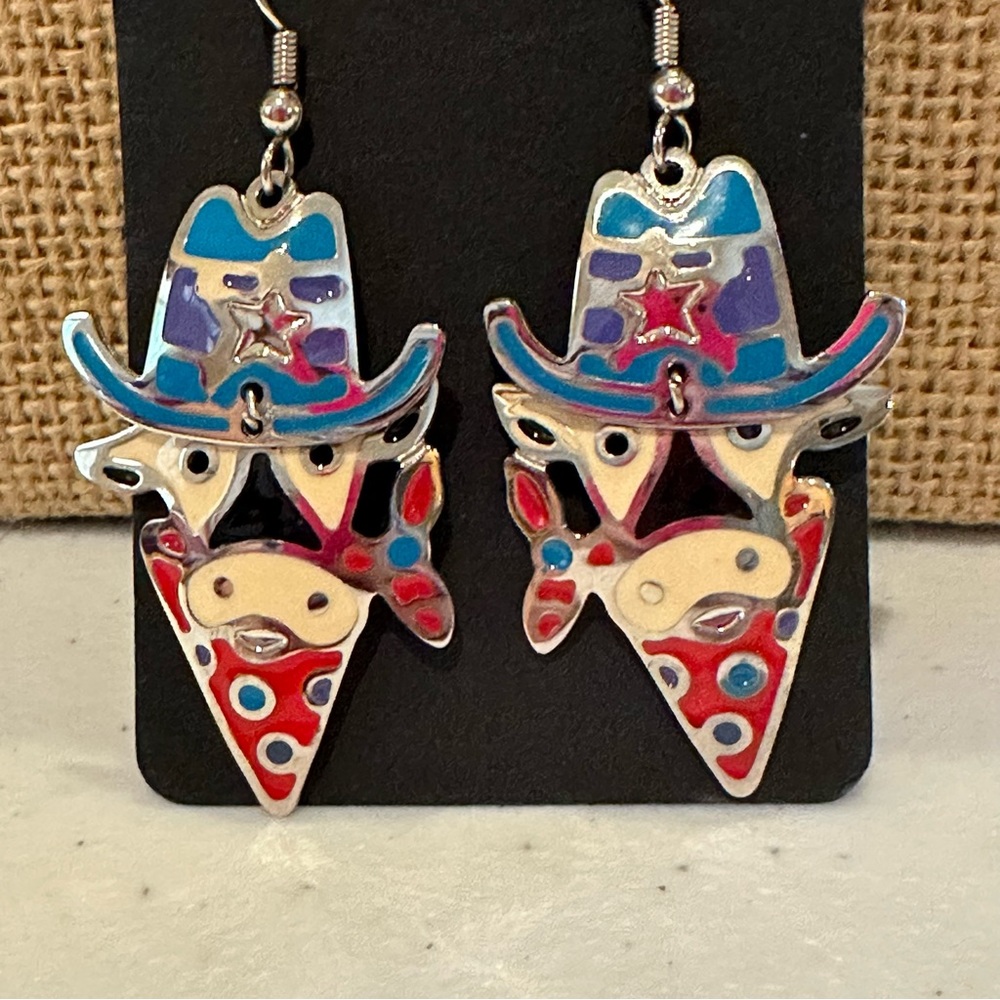 Vtg Edgar Berebi colorful cow enamel earrings articulated / cowboy hat & bandana